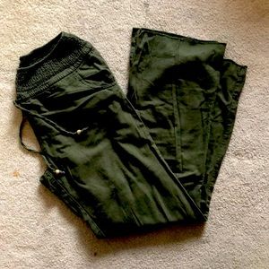 Via Jay Olive Green Linen Pants